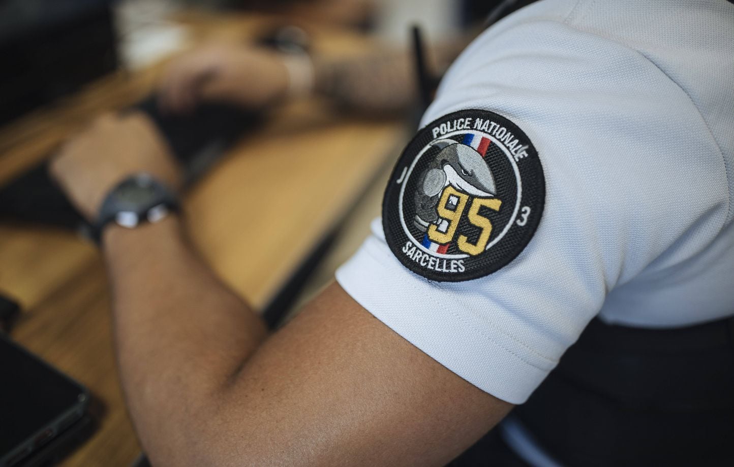 300 personas evacuadas tras la denuncia de un vehículo, la Fiscalía Antiterrorista abre una investigación 300 personas evacuadas tras la denuncia de un vehículo, la Fiscalía Antiterrorista abre una investigación